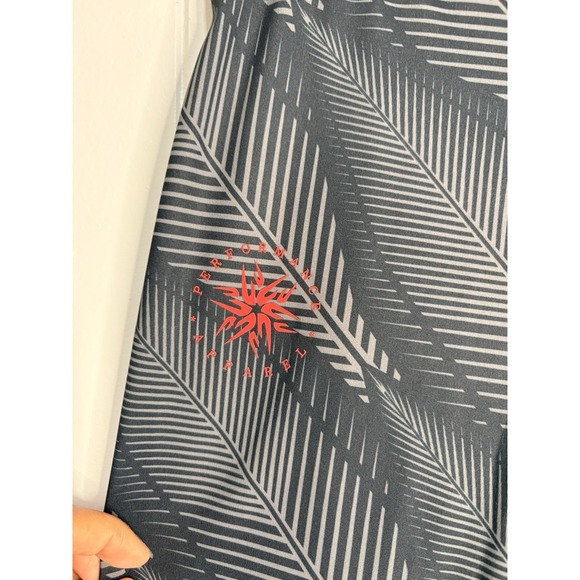 Venum Phantom Leggings Black Red Womens Small MSRP $69.99 active ware gym - Picture 4 of 9